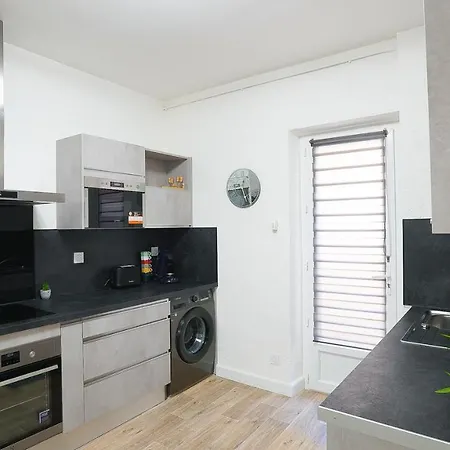 Les Halles 2, Climatisation, Terrasse, Garage Apartament *